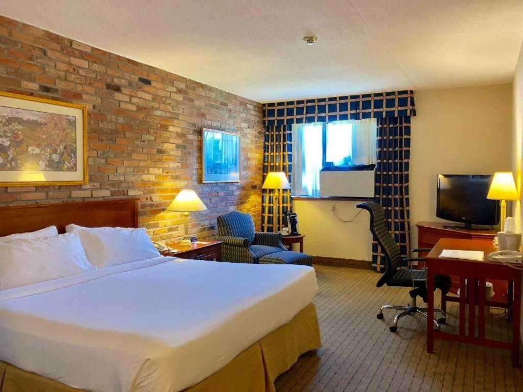 Holiday Inn Express Toronto East - Scarborough By Ihg Extérieur photo
