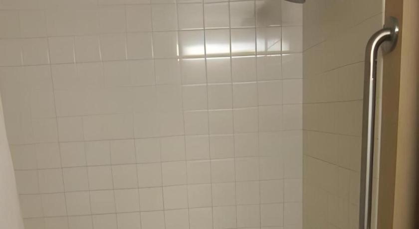 Holiday Inn Express Toronto East - Scarborough By Ihg Extérieur photo