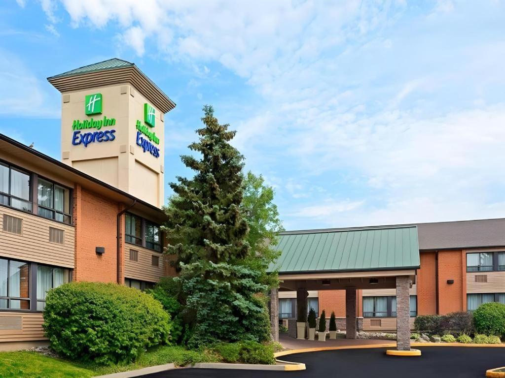 Holiday Inn Express Toronto East - Scarborough By Ihg Extérieur photo